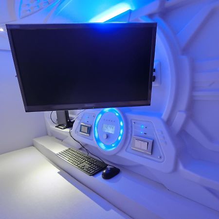 Capsule Hotel Manyudo เกียวโต ภายนอก รูปภาพ