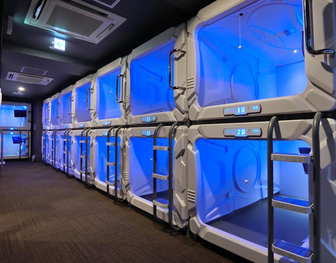 Capsule Hotel Manyudo เกียวโต ภายนอก รูปภาพ