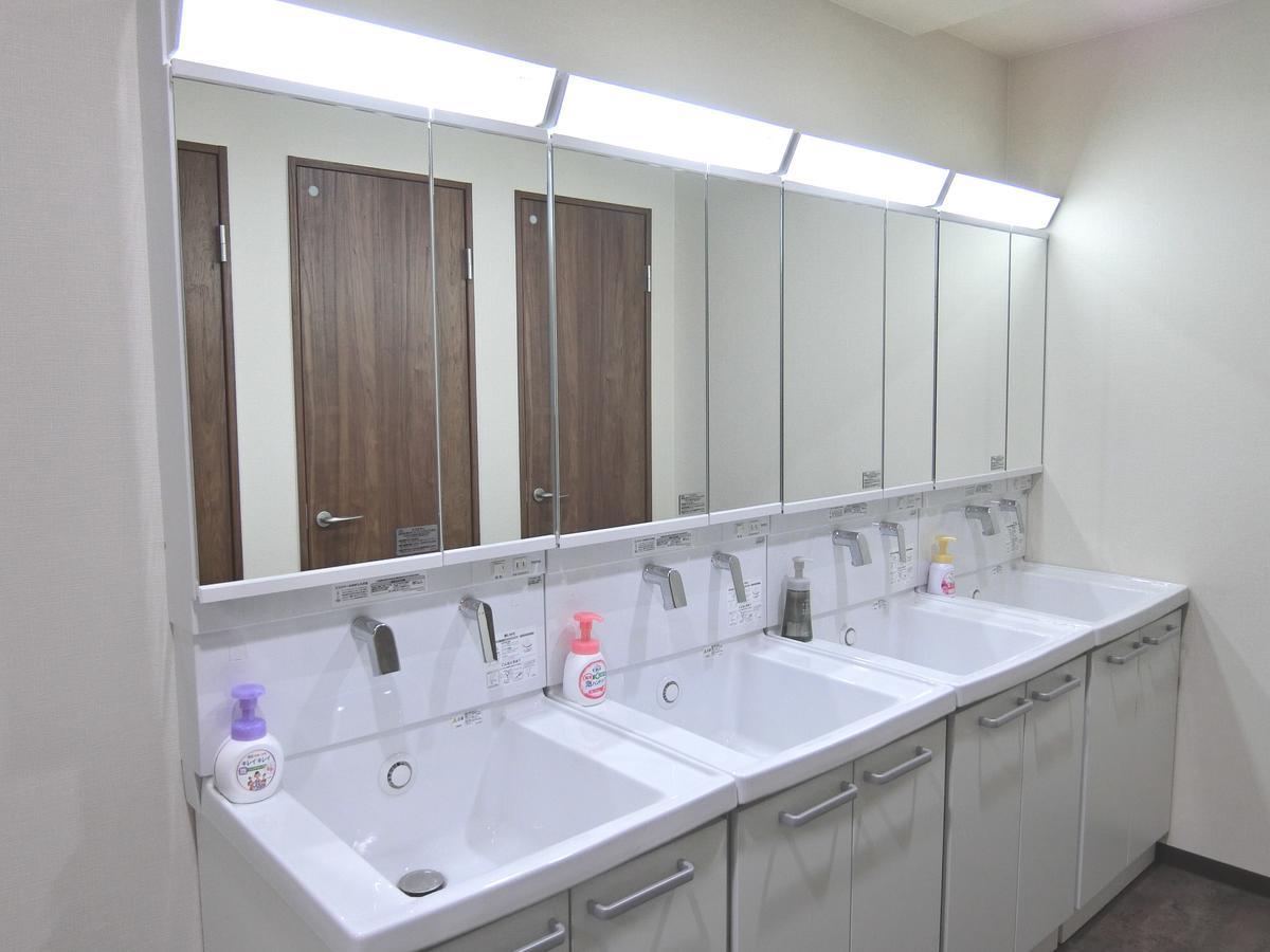 Capsule Hotel Manyudo เกียวโต ภายนอก รูปภาพ